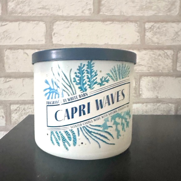 White Barn Capri Waves 3-Wick Candle 14.5 oz - Picture 1 of 2